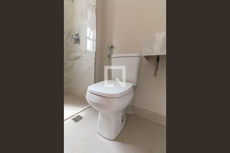 Banheiro de apartamento para alugar com 1 quarto, 55m² em Funcionários, Belo Horizonte