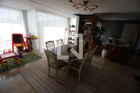 Sala de apartamento à venda com 3 quartos, 164m² em Vila Andrade, São Paulo