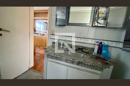 Banheiro da Suíte de apartamento à venda com 4 quartos, 139m² em Gutierrez, Belo Horizonte