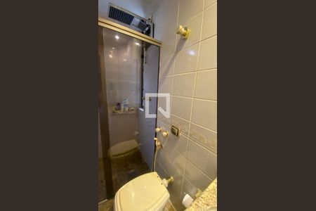 Apartamento à venda com 139m², 4 quartos e 3 vagasBanheiro Social