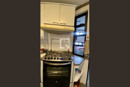 Cozinha de apartamento à venda com 4 quartos, 139m² em Gutierrez, Belo Horizonte