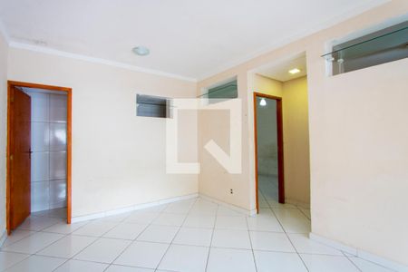 Sala de casa para alugar com 2 quartos, 65m² em Jardim Ipanema, Santo André