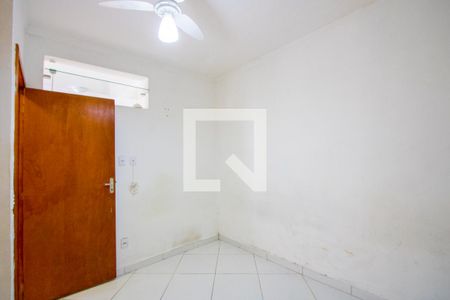 Quarto 1 de casa para alugar com 2 quartos, 65m² em Jardim Ipanema, Santo André