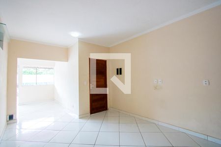 Sala de casa para alugar com 2 quartos, 65m² em Jardim Ipanema, Santo André