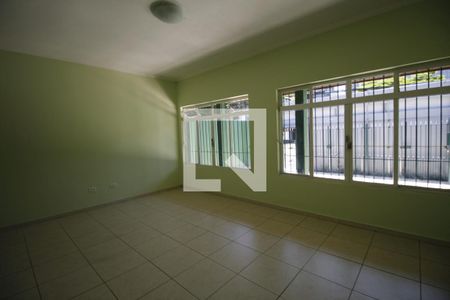 Sala 1 de casa para alugar com 4 quartos, 125m² em Butantã, São Paulo