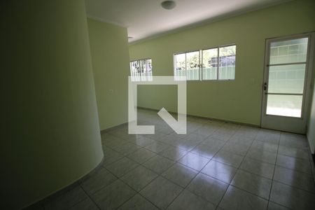 Sala 2 de casa para alugar com 4 quartos, 125m² em Butantã, São Paulo