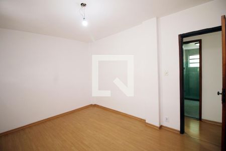 Quarto 1 de apartamento para alugar com 2 quartos, 63m² em Vaz Lobo, Rio de Janeiro