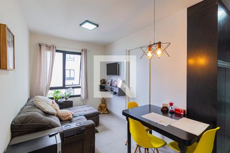 Sala de apartamento para alugar com 2 quartos, 37m² em Presidente Altino, Osasco