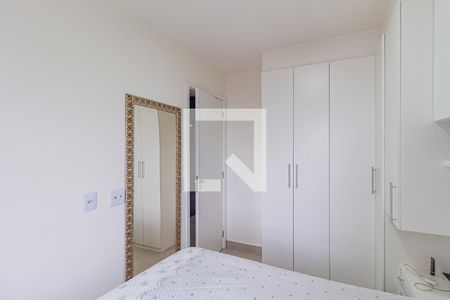 Quarto 1 de apartamento para alugar com 2 quartos, 37m² em Presidente Altino, Osasco