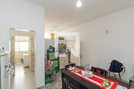 Apartamento à venda com 38m², 1 quarto e sem vagaSala