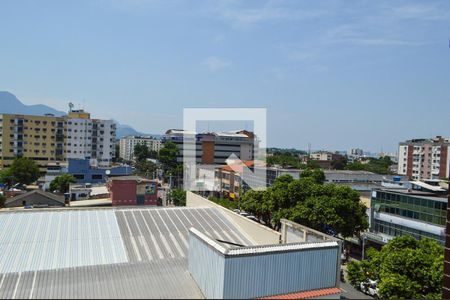 Apartamento para alugar com 75m², 1 quarto e 2 vagas Apartamento para alugar com 75m², 1 quarto e 2 vagasVista da Área de Serviço