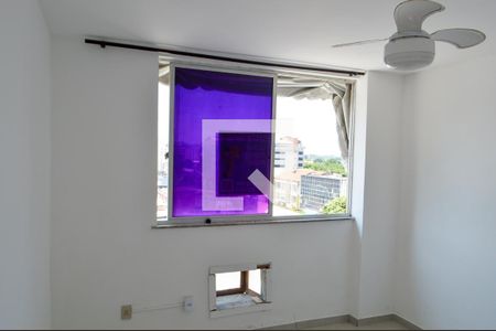 Apartamento para alugar com 75m², 1 quarto e 2 vagas Apartamento para alugar com 75m², 1 quarto e 2 vagasQuarto