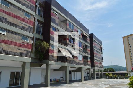 Apartamento para alugar com 75m², 1 quarto e 2 vagas Apartamento para alugar com 75m², 1 quarto e 2 vagasFachada