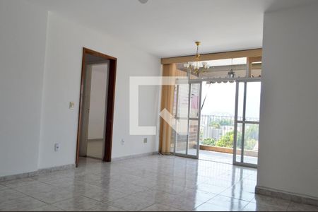 Sala  de apartamento para alugar com 1 quarto, 75m² em Pechincha, Rio de Janeiro