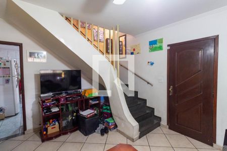 Sala de casa à venda com 3 quartos, 142m² em Vila Dalila, São Paulo