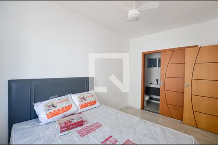 Suite de apartamento à venda com 2 quartos, 76m² em Ingá, Niterói