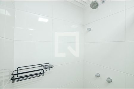 Apartamento à venda com 76m², 2 quartos e 1 vaga Apartamento à venda com 76m², 2 quartos e 1 vagaBanheiro Social