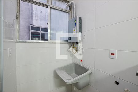 Apartamento à venda com 76m², 2 quartos e 1 vaga Apartamento à venda com 76m², 2 quartos e 1 vagaÁrea de Serviço