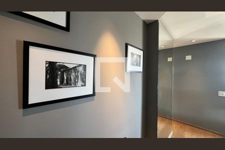 Entrada  de apartamento à venda com 2 quartos, 60m² em Pinheiros, São Paulo