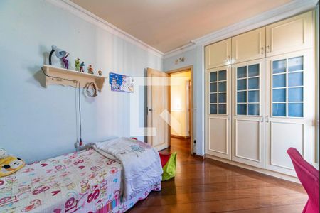 Apartamento à venda com 160m², 3 quartos e 2 vagasQuarto 2