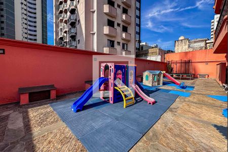 Apartamento à venda com 160m², 3 quartos e 2 vagasÁrea comum - Playground