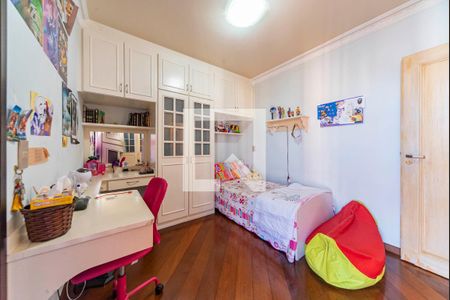 Apartamento à venda com 160m², 3 quartos e 2 vagasQuarto 2