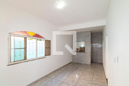 Sala de casa para alugar com 2 quartos, 270m² em Campo Grande, Rio de Janeiro