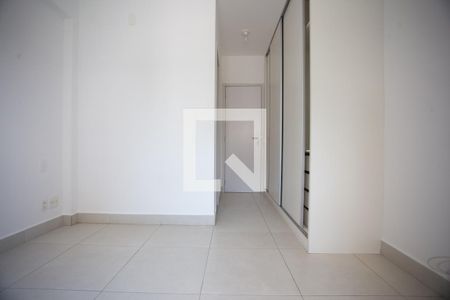 Apartamento para alugar com 75m², 2 quartos e 1 vagaSuite