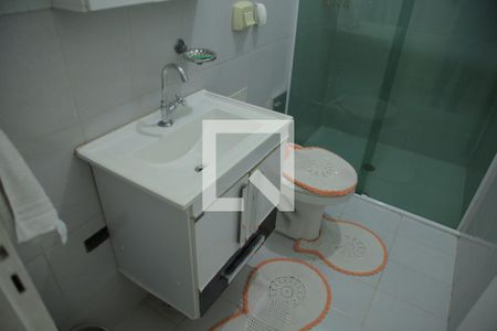 Casa para alugar com 380m², 3 quartos e 2 vagasBanheiro