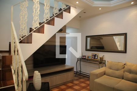 Sala de casa à venda com 3 quartos, 380m² em Santo Antônio, Osasco