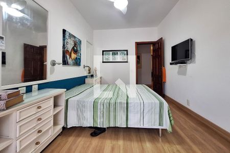 Casa de condomínio à venda com 400m², 4 quartos e 4 vagas Casa de condomínio à venda com 400m², 4 quartos e 4 vagasSuíte 1