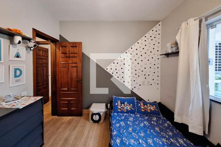 Casa de condomínio à venda com 400m², 4 quartos e 4 vagas Casa de condomínio à venda com 400m², 4 quartos e 4 vagasQuarto 2