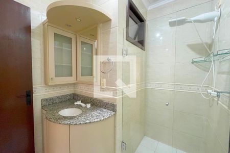 Casa à venda com 180m², 3 quartos e 2 vagasBanheiro