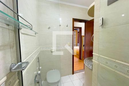 Casa à venda com 180m², 3 quartos e 2 vagasBanheiro