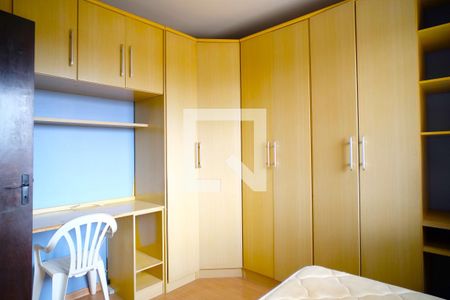 Casa à venda com 180m², 3 quartos e 2 vagasQuarto 2