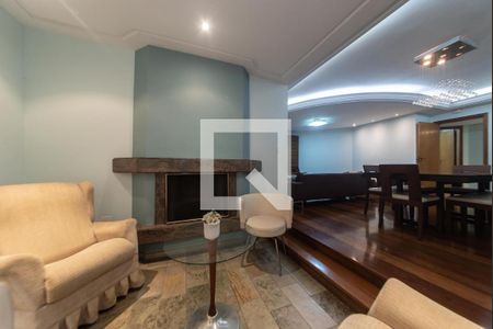 Sala - Lareira de apartamento para alugar com 4 quartos, 200m² em Santo Antônio, São Caetano do Sul