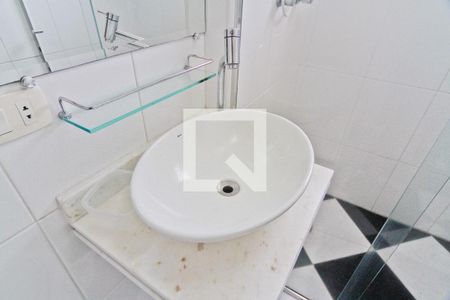 Banheiro de apartamento à venda com 1 quarto, 40m² em Vila Barreto, São Paulo