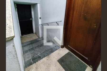 Apartamento à venda com 60m², 1 quarto e sem vagaFachada e portaria