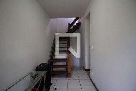 Hall dos Quartos de casa de condomínio à venda com 4 quartos, 180m² em Vargem Pequena, Rio de Janeiro