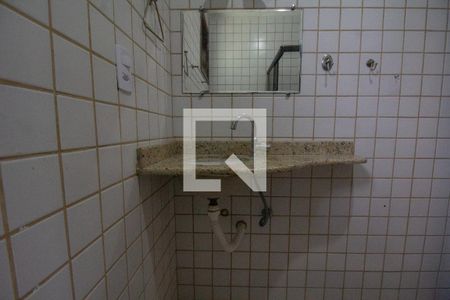 Casa de condomínio à venda com 180m², 4 quartos e 2 vagasBanheiro da Suíte 2