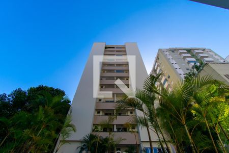 Apartamento à venda com 72m², 3 quartos e 1 vagaFachada