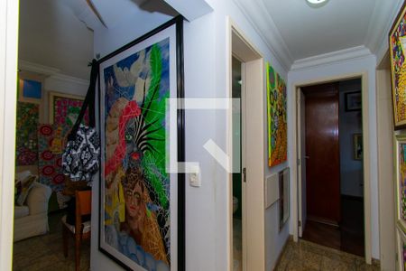 Apartamento à venda com 72m², 3 quartos e 1 vagaCorredor