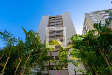 Apartamento à venda com 72m², 3 quartos e 1 vagaFachada