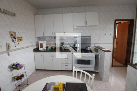 Apartamento à venda com 110m², 3 quartos e 1 vagaCozinha - Armários