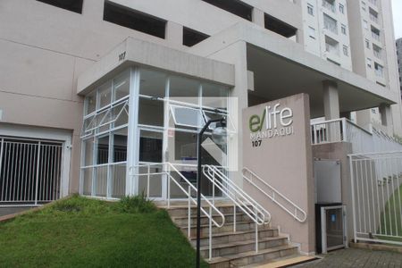 Apartamento à venda com 57m², 2 quartos e 1 vagaFachada