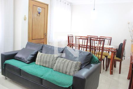 Sala de casa à venda com 4 quartos, 130m² em Vila Rosalia, Guarulhos