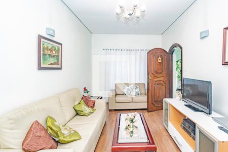 Sala de casa à venda com 5 quartos, 234m² em Vila Brasilio Machado, São Paulo