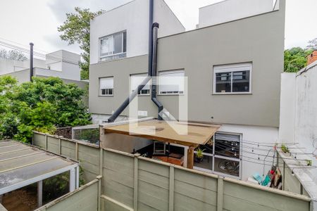 Casa de condomínio à venda com 198m², 3 quartos e 2 vagasVista