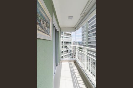 Apartamento à venda com 96m², 2 quartos e 2 vagasVaranda da Suíte