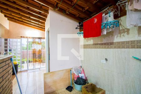 Apartamento à venda com 170m², 3 quartos e 2 vagas Apartamento à venda com 170m², 3 quartos e 2 vagasÁrea de serviço